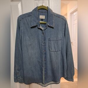 Universal Thread Light Blue Denim Shirt